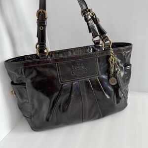 COACH Gallery #12730 Brown Patent Leather Satchel Shoulder Bag Brass Hardware